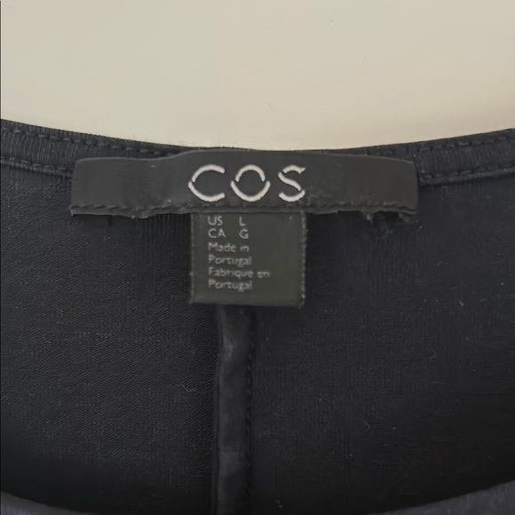 COS Dark Blue mixed fabric dress with curved hem - Picture 5 of 10